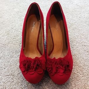 Xappeal Red Wedges with Floral Applique